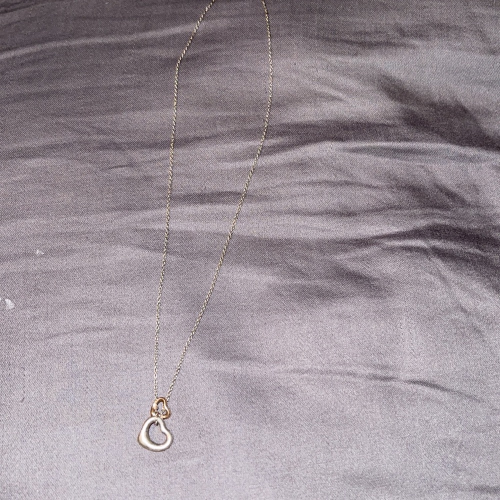 Tiffany & Co. Elsa Peretti
Open Heart Pendant